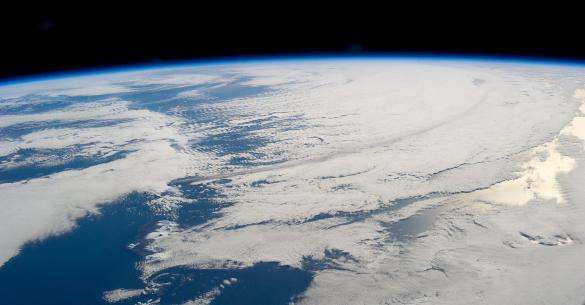 Τώρα μπορείτε να παρακολουθείτε τι συμβαίνει στην Γη 24 ώρες από τον ISS. Εντυπωσιακό!