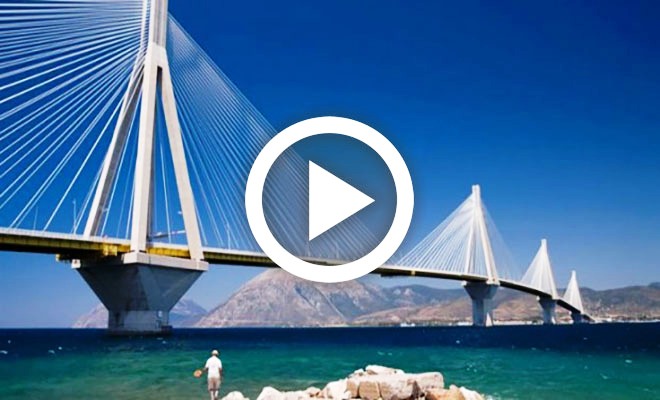 Μοτοσυκλετιστής πέρασε τη γέφυρα Ρίου – Αντιρρίου τρέχοντας με 300 χλμ/ώρα [Βίντεο]