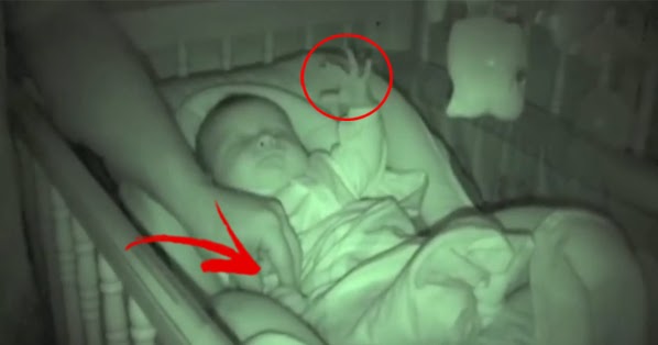 Έβαλε κρυφή Κάμερα για να δει ΤΙ κάνει το Μωρό όταν είναι μόνο του με τον Μπαμπά. Μόλις είδε το Βίντεο; Έπαθε την Πλάκα της!