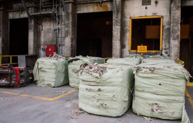 Η Σουηδία ανακυκλώνει τόσο πολύ που της τέλειωσαν τα σκουπίδια