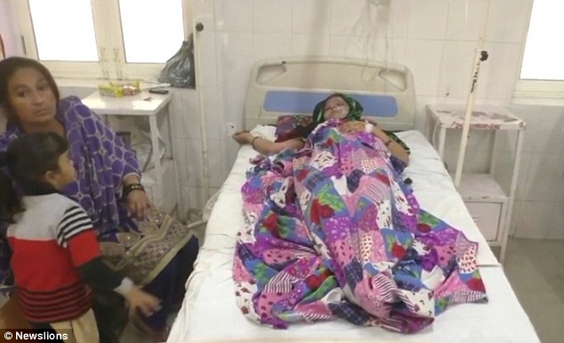 Ινδός έριξε οξύ στο πρόσωπο της γυναίκας του επειδή γέννησε κορίτσι και όχι αγόρι