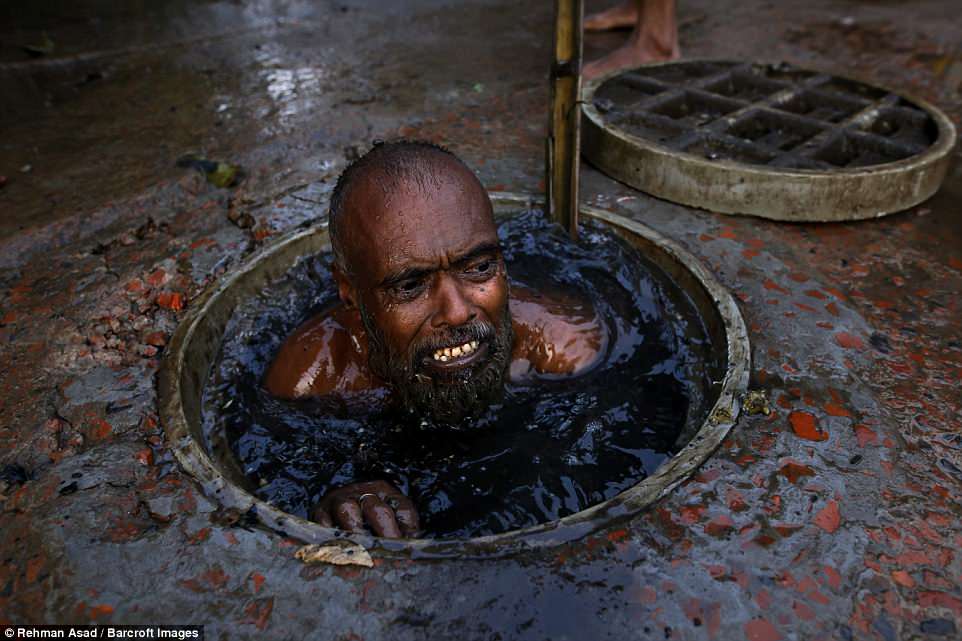 Dozens of sewer cleaners die every year in Bangladesh was they dive into putrid drains