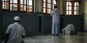 Μουσουλμάνοι ανακάλυψαν ότι προσεύχονταν σε λάθος για 37 χρόνια