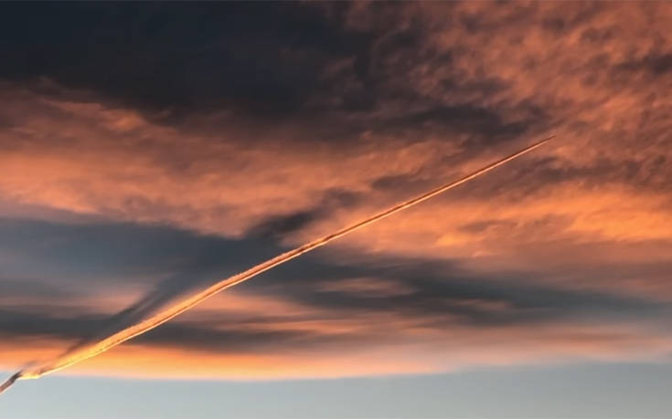 Εντυπωσιακή γραμμή «ψεκασμού» εμφανίστηκε στον ουρανό του Κολοράντο
