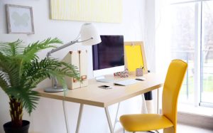Πώς να ανανεώσετε τον χώρο του γραφείου στο σπίτι σας