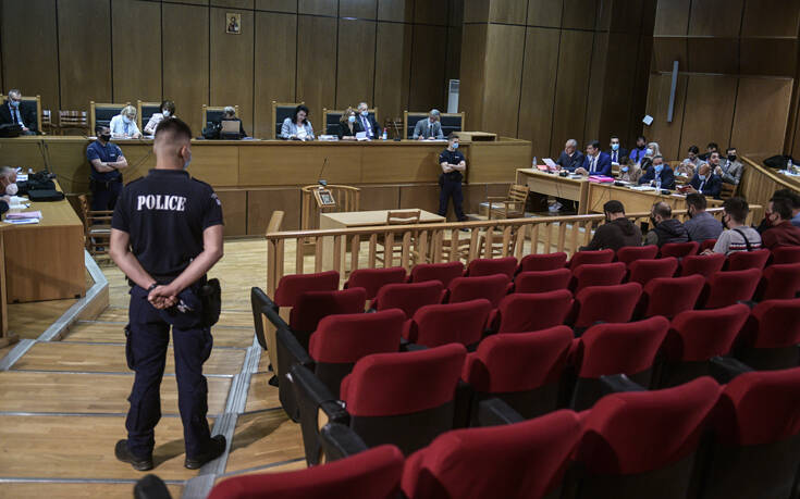 Δίκη Χρυσής Αυγής: Πώς υποδέχτηκαν χρήστες του Twitter τις ποινές