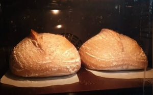 Τα ψωμιά ενός φούρναρη που γίνονται viral