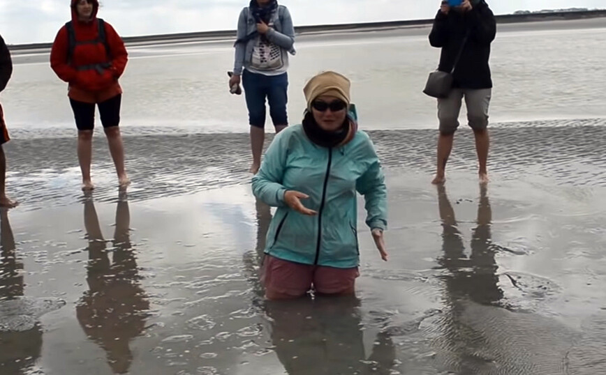 Εντυπωσιακό βίντεο με το πώς απελευθερώνεσαι από κινούμενη άμμο