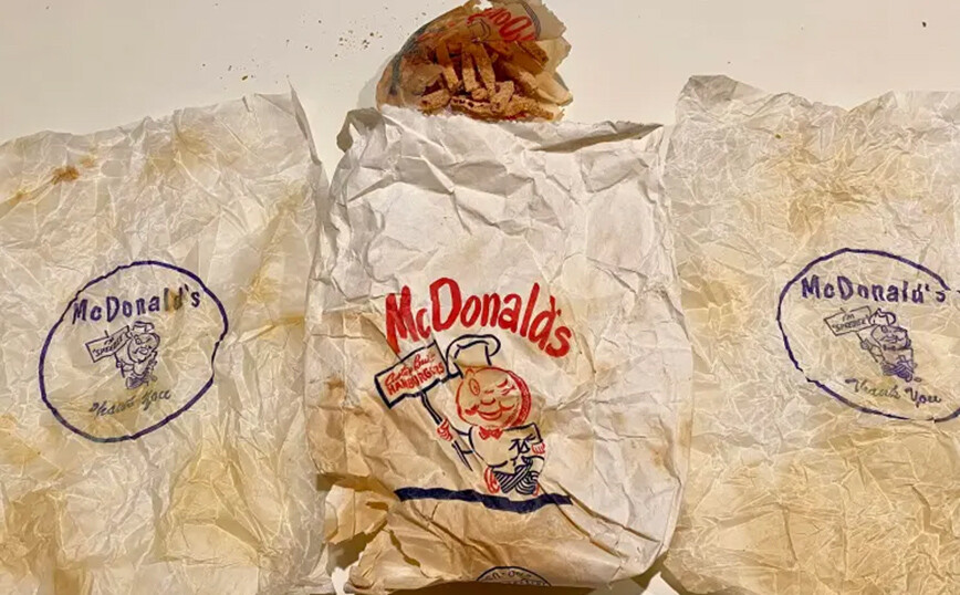 Έκανε ανακαίνιση στο μπάνιο του και βρήκε… αρχαίο McDonald’s 60 ετών