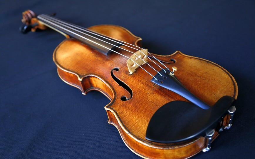 Σε δημοπρασία βιολί ηλικίας 300 ετών για περίπου 20 εκατομμύρια δολάρια