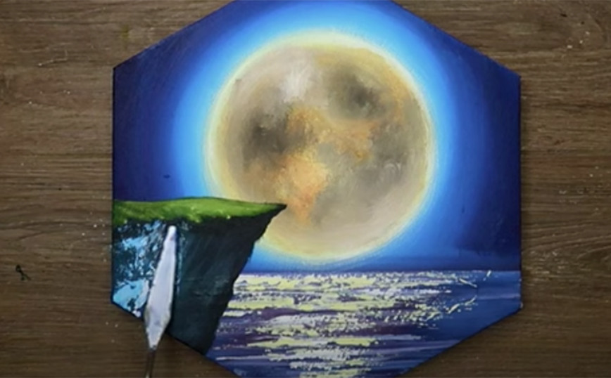 Ίσως ένας από τους πιο απλούς τρόπους να ζωγραφίσεις μια εντυπωσιακή σελήνη