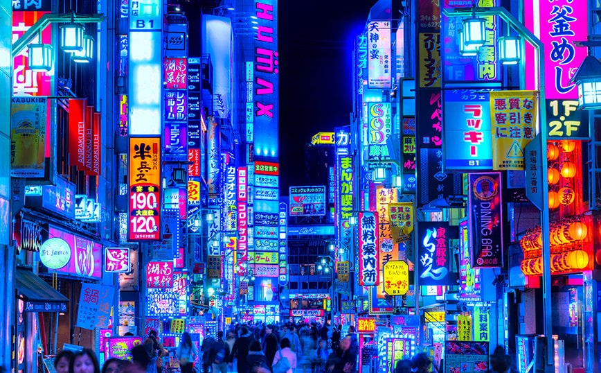 Στο Τόκυο τα φωτάκια δεν είναι ποτέ αρκετά